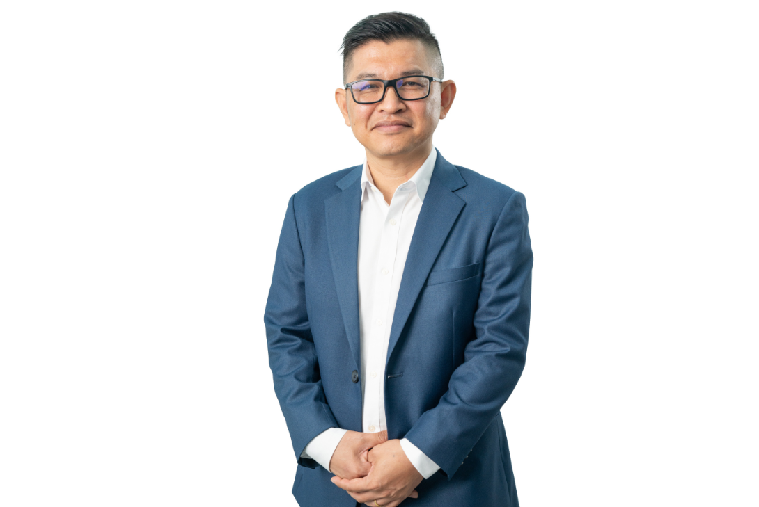 Damien Yong Yoon Loong - Manager, National Technical