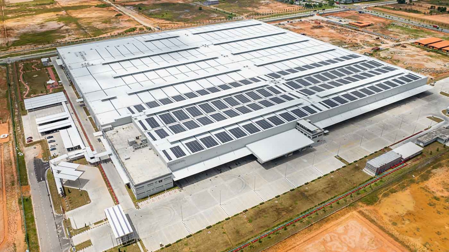 Mercedes-Benz New Regional Logistics Centre, Senai Airport City, Johor.